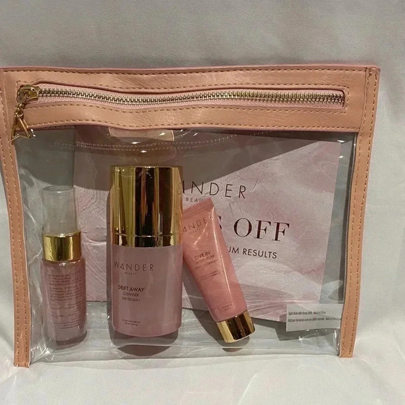 Wander Beauty No Days Off kit - Picture 3 of 3